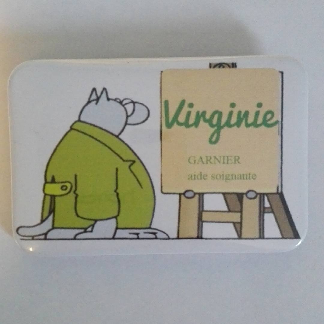 Des #badges pour une aide soignante #badgesagogo badgesagogo.fr